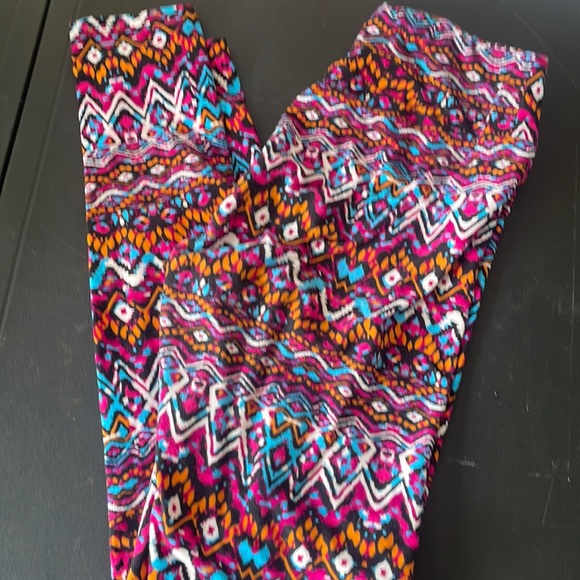 LuLaRoe soft one size leggings - Picture 1 of 4